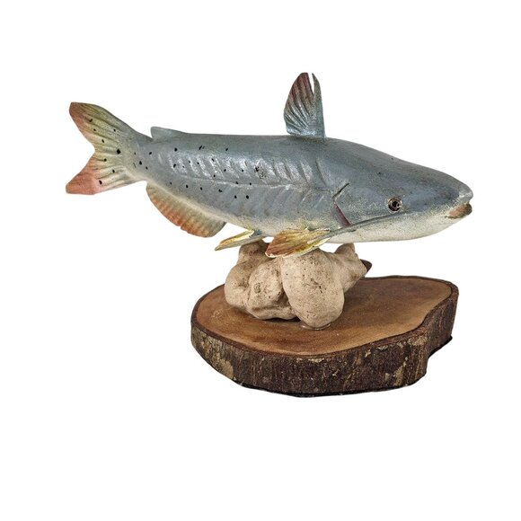 Handcrafted Catfish Wood Sculpture On Natural Base W L Bill Payne Folk Art Fish - Picture 2 of 14